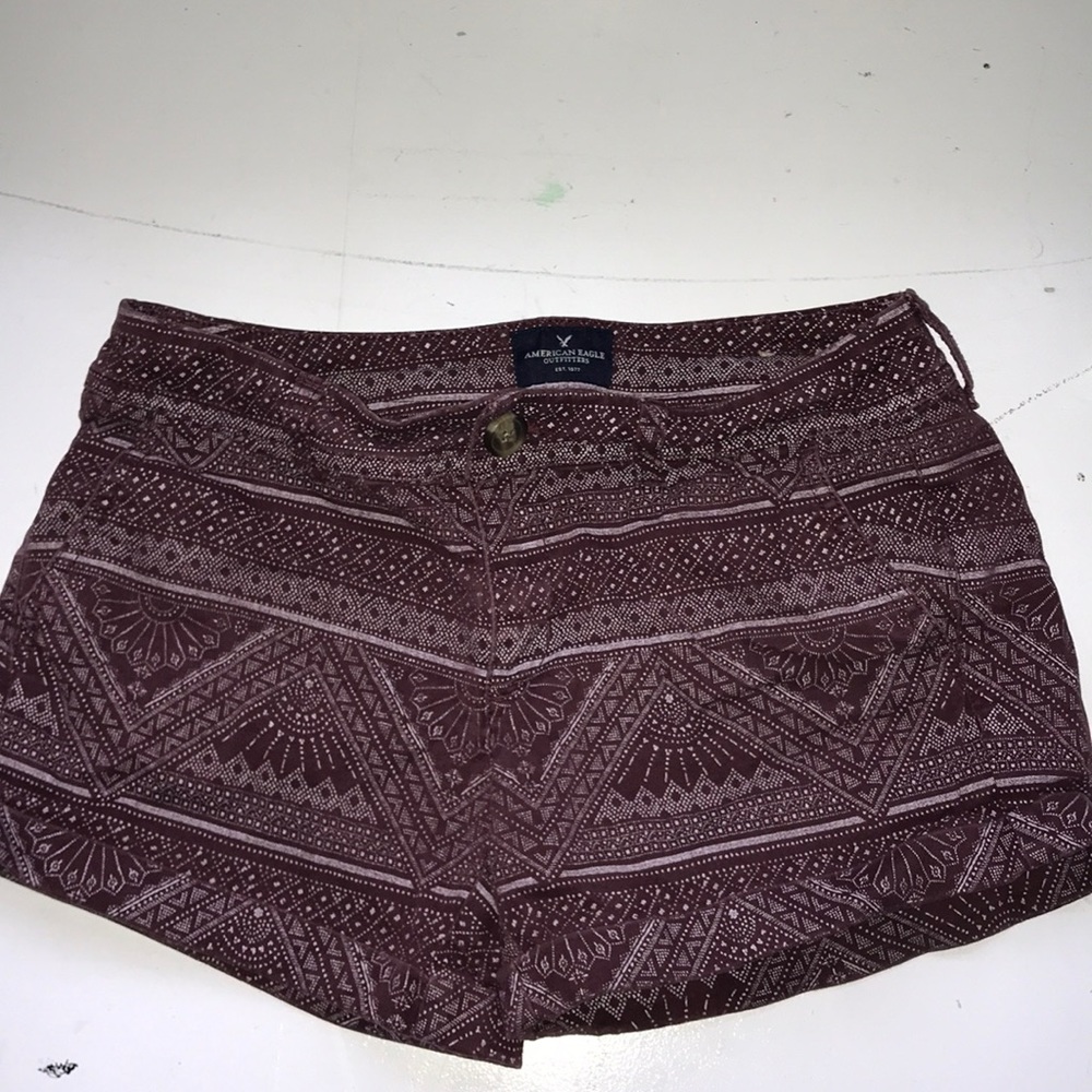 American Eagle midi patterned shorts